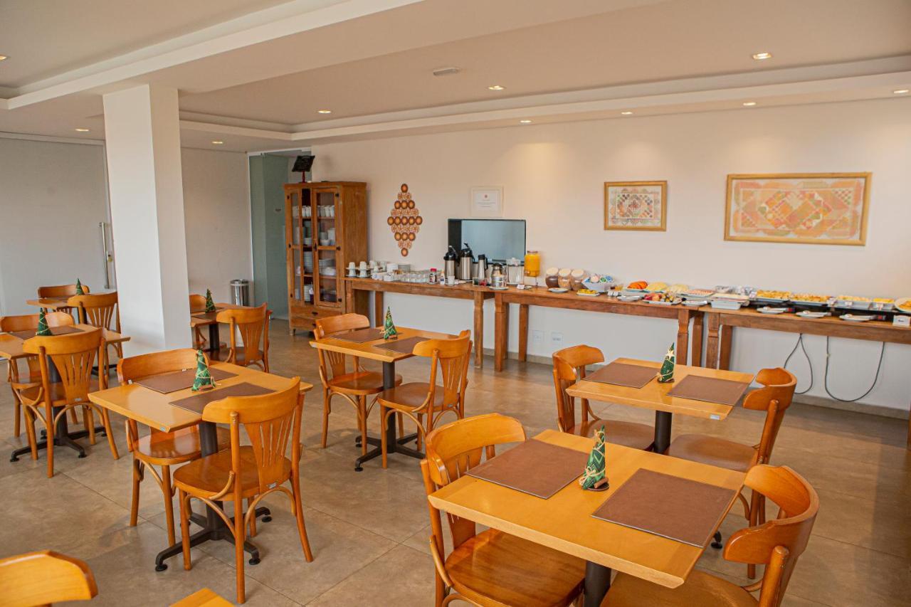 Prado Hotel Ампаро Екстериор снимка
