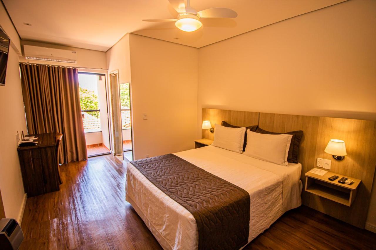 Prado Hotel Ампаро Екстериор снимка